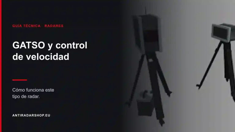 Dos radares Gatso montados sobre trípode en carretera